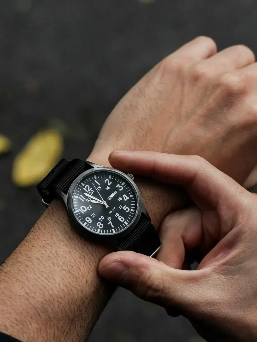 KRAVENOR SENTINEL VERDANT - (WATCH + EXTRA STRAP)