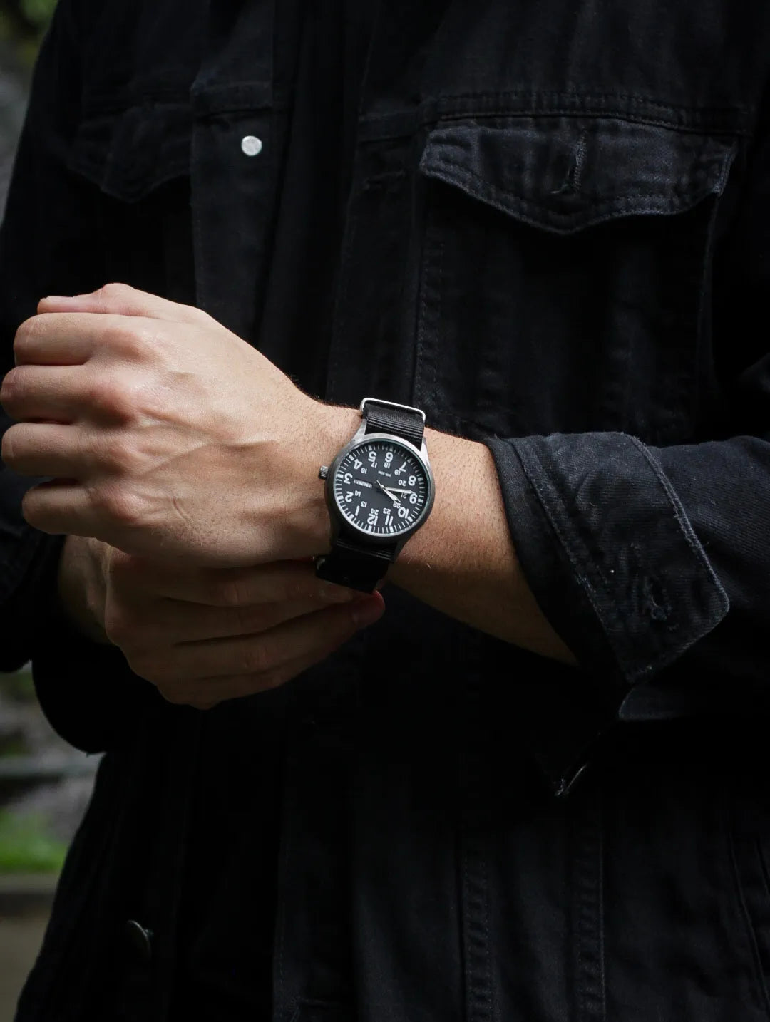 KRAVENOR SENTINEL VERDANT - (WATCH + EXTRA STRAP)